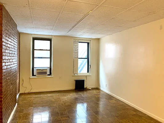 Rented by Compass | media 14