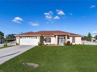 641 Dauphine Ave S, Lehigh Acres, FL 33974