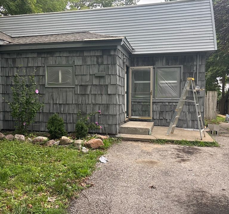 1st image of 2920 N 81st St