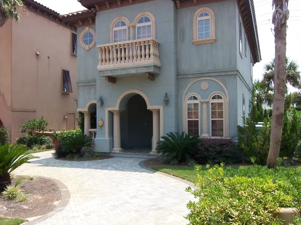229 Rue St, Miramar Beach, FL 32550
