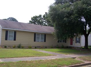 110 E Busbee St, East Camden, AR 71701