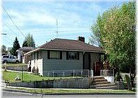 1st image of 105 E 11th St
