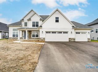 1023 Brampton Park Rd, Perrysburg, OH 43551