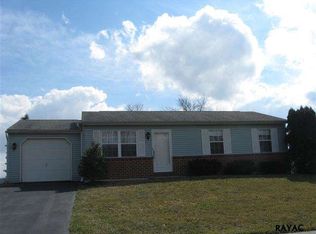 4074 Sandra Dr, York, PA 17402