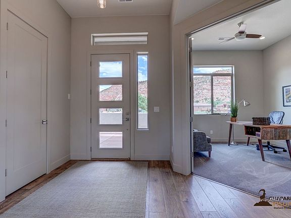 4th image of 446 E Los Barancos Ln