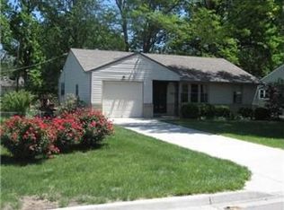 5237 Granada St, Roeland Park, KS 66205