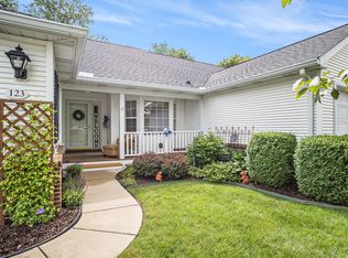 123 Eastman Ct, Marshall, MI 49068