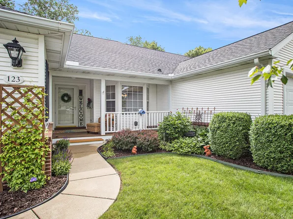 123 Eastman Ct, Marshall, MI 49068
