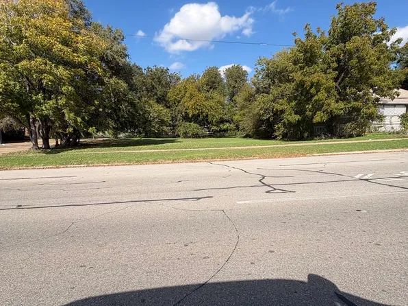 512 E Broadway Ave, Enid, OK 73701