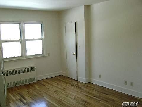 4th image of 326 W Park Ave APT 2B