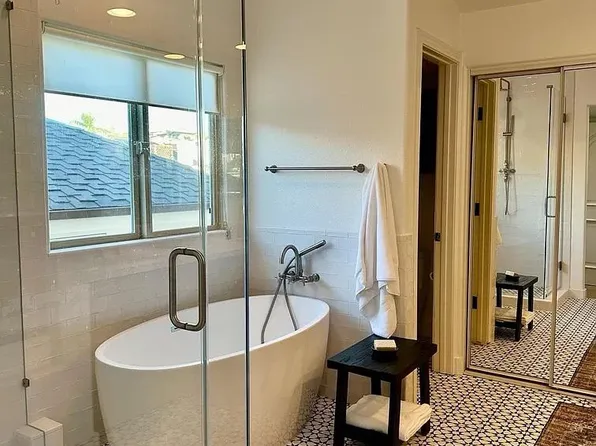 610 1/2 Orchid Ave, Corona Del Mar, CA 92625