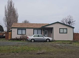 9473 Maple Dr NE, Moses Lake, WA 98837