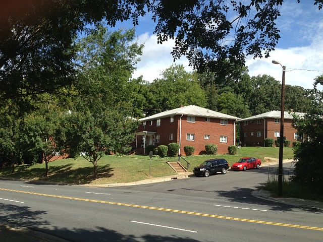 Perfectly located within walking distance to West Blvd.