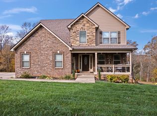 671 Salem Ridge Rd, Clarksville, TN 37040