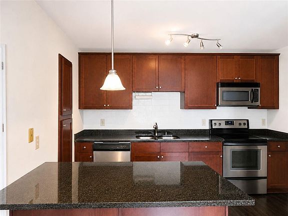 5th image of 2657 Lenox Rd #G-90