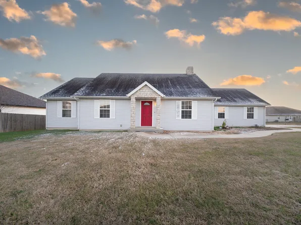 310 W Rainey Street, Ozark, MO 65721