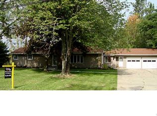 7229 Plank Rd, Lockport, NY 14094