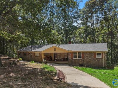 572 McDermont Rd, Union Grove, AL, 35175