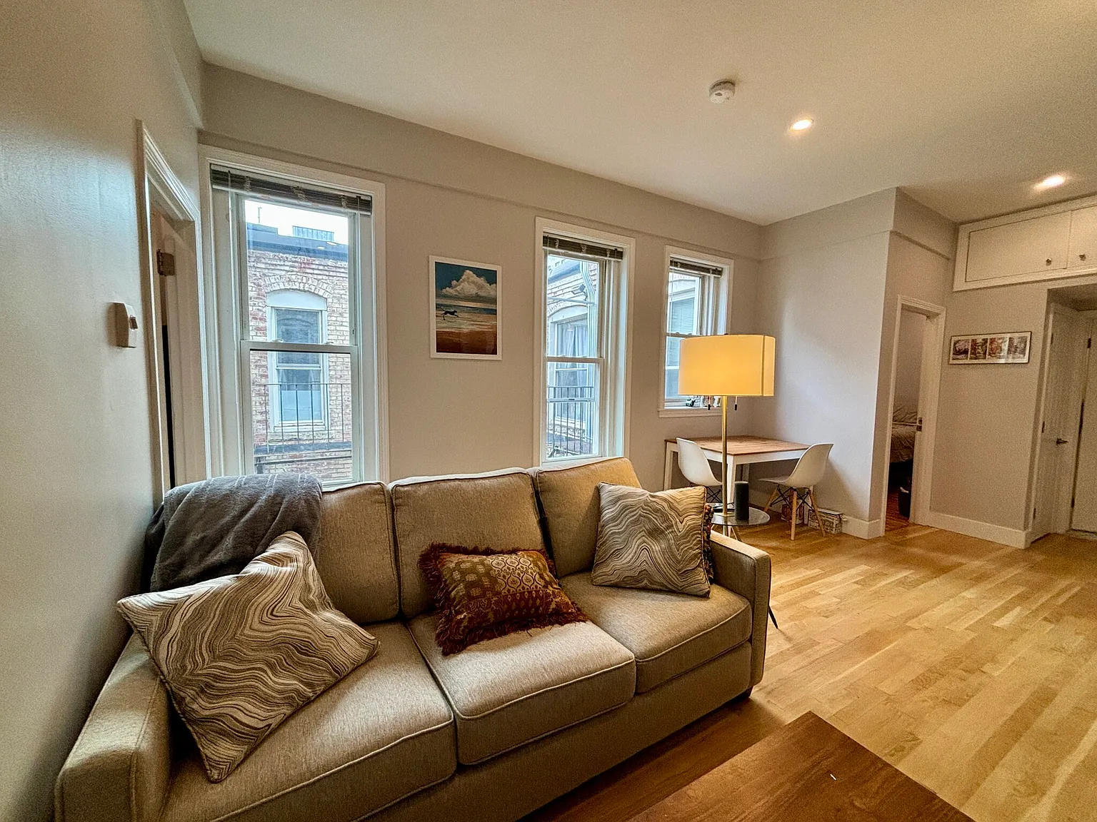 2 bed, 1.0 bath, $4,170 — Photo 4