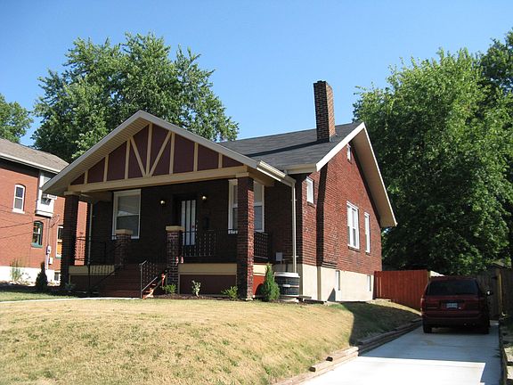 3rd image of 8734 Windom Ave