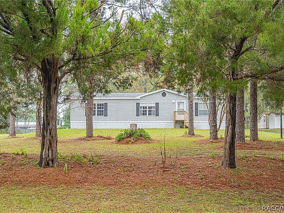 2nd image of 2727 E Center St