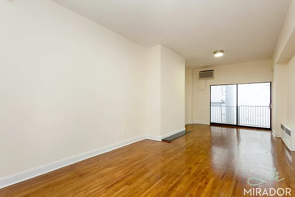 Rented by Mirador Real Estate | media 1