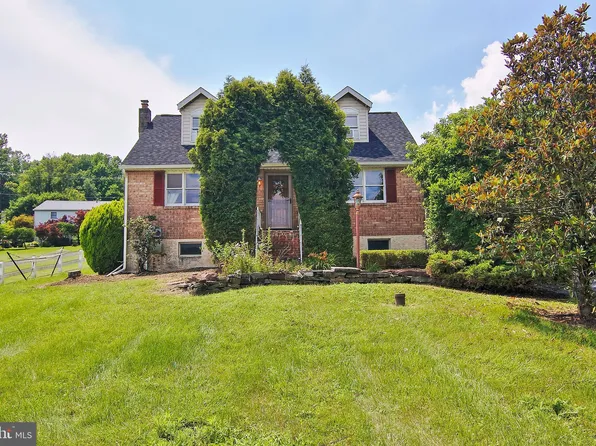 1365 N State St, Pottstown, PA 19464