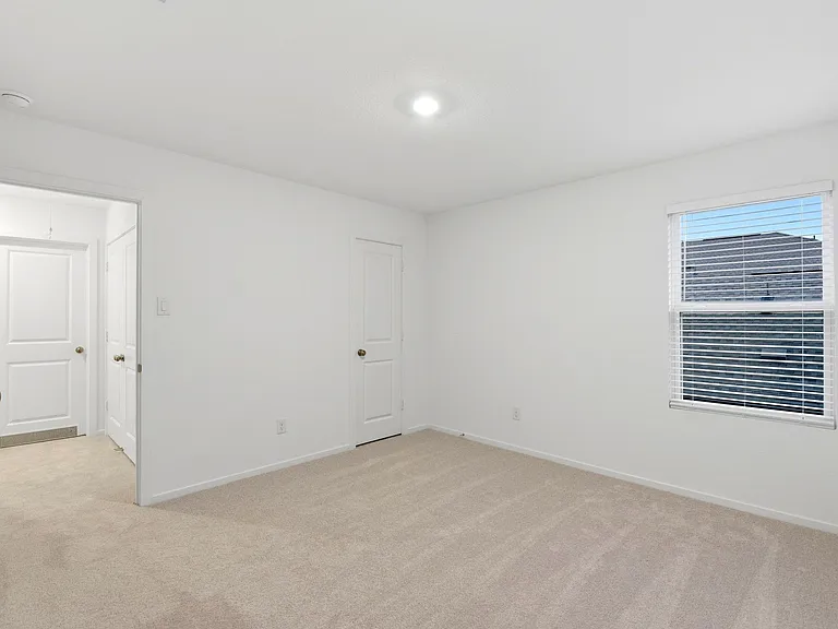 15227 Abella Dr — Photo 29