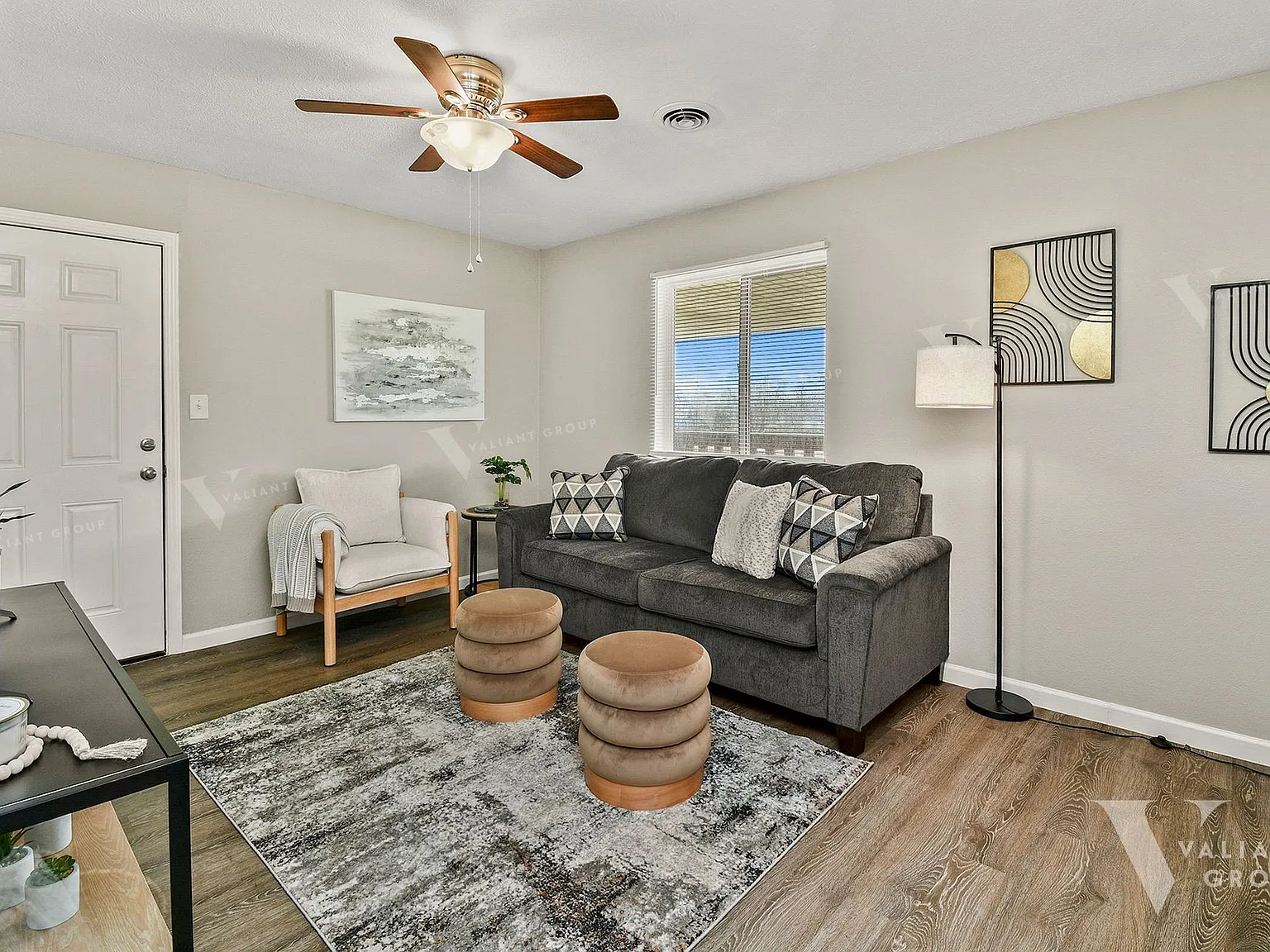 Cherry Creek: Modern 2-Bedroom Apartments on Cherry Street in Springfield, MO — Photo 4