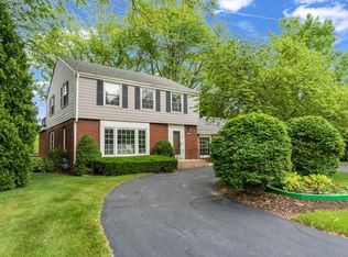 7005 N Lombardy Ct, Fox Pt, WI 53217