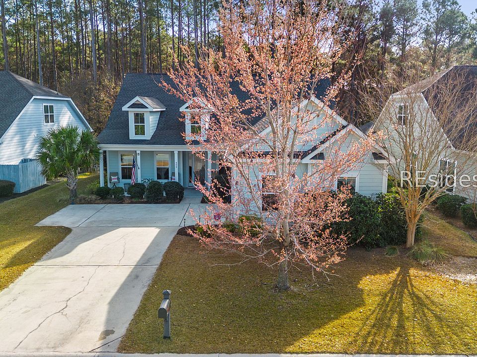 1st image of 398 Lake Bluff Dr