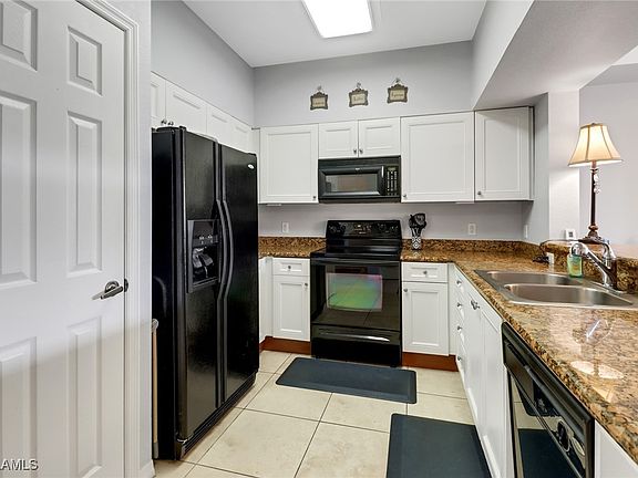 3rd image of 10101 Villagio Palms Way Unit 102
