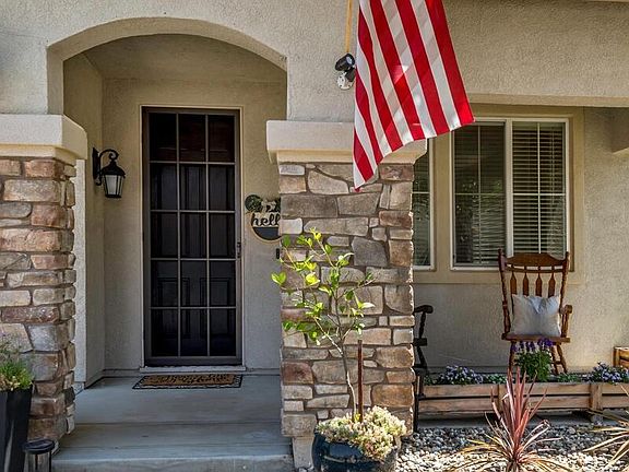 5th image of 595 Tara Bella Dr