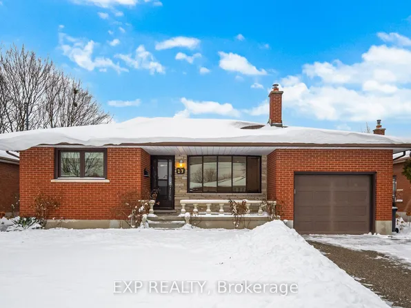 27 Palermo Cres W, Guelph, ON N1E 2J8