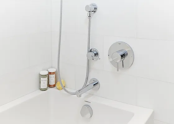 Rented by Corcoran | media 9