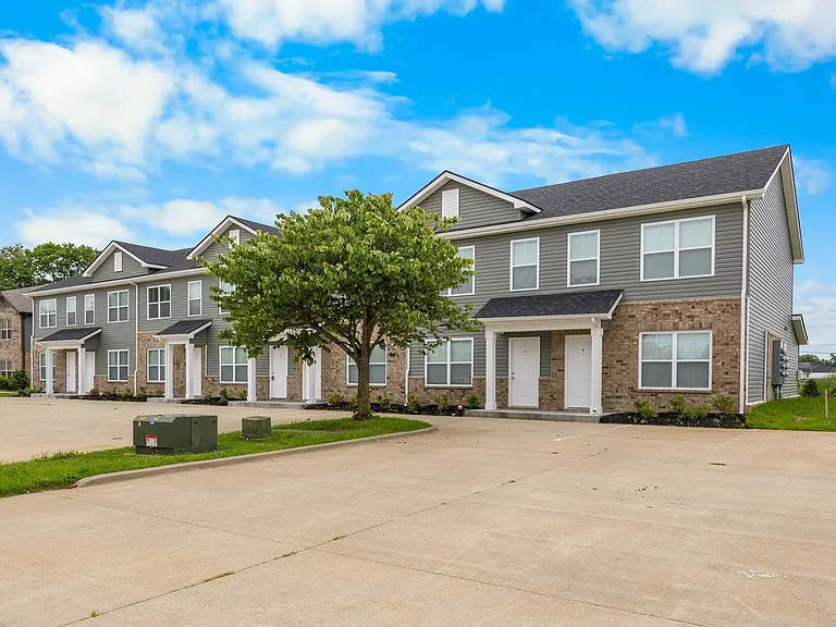 2209 Eldos Trace Cir — Photo 4