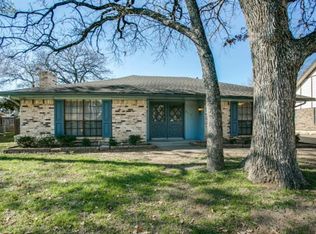 1305 Quanah St, Irving, TX 75060