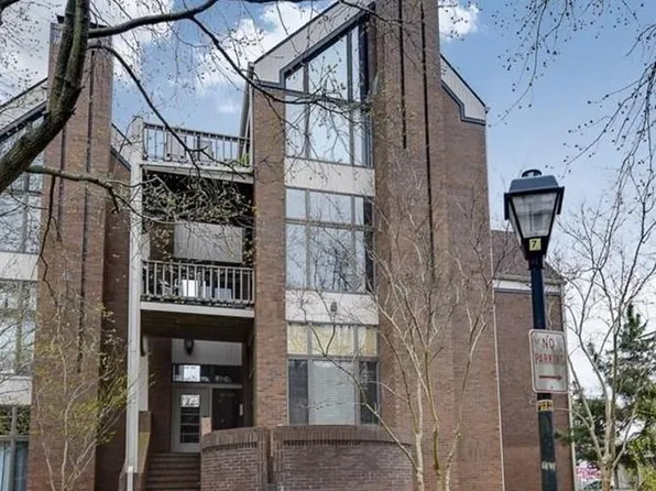 696 Mowbray Arch APT 540, Norfolk, VA 23507