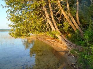 10221 Township Park Rd, Petoskey, MI 49770