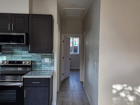 5th image of 1682 Joelle Dr