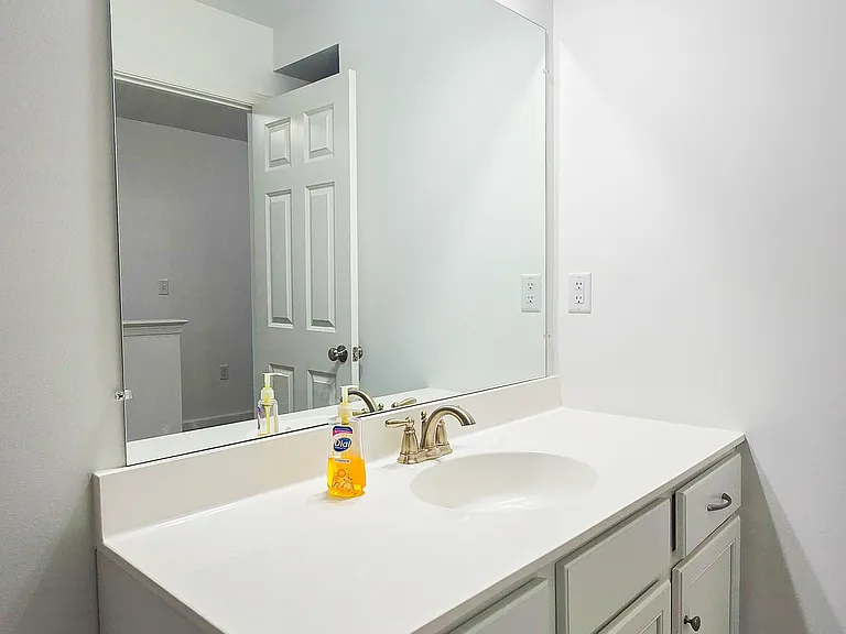 1624 Haralson Dr — Photo 15