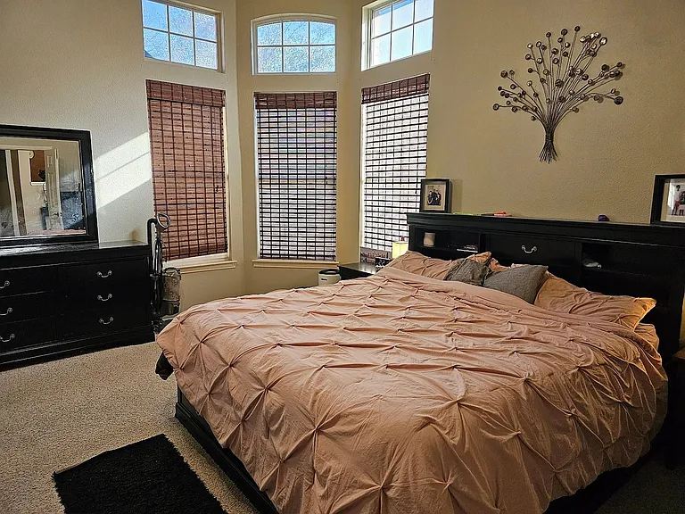 3300 Glenmoor Dr — Photo 13
