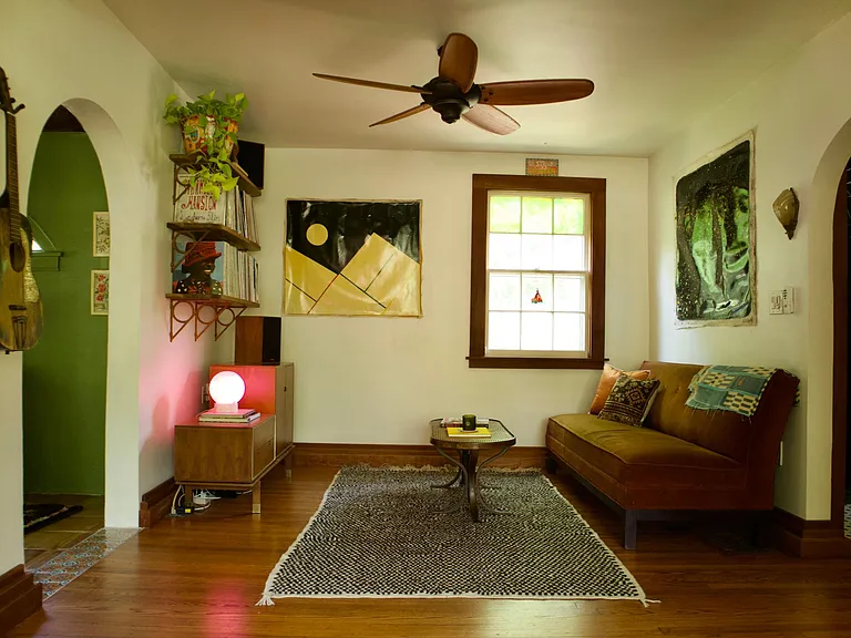 1809 Lakehurst Dr — Photo 18