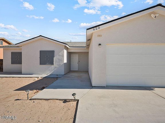 3rd image of 620 Vargas St