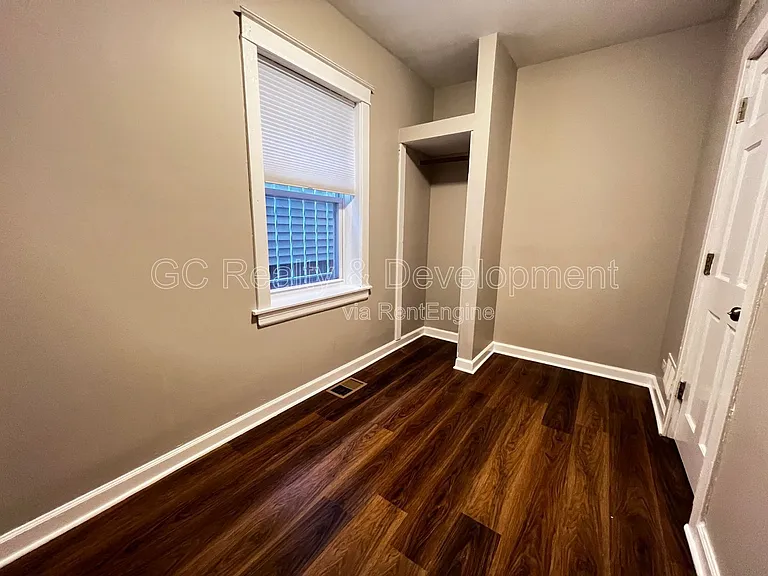 1439 N Artesian Ave #1 — Photo 14
