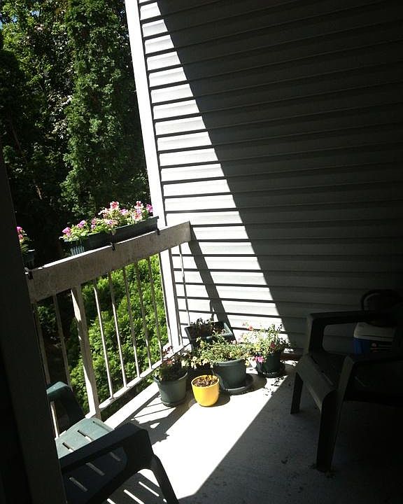 1st image of 3176 Summit Square Dr APT B5