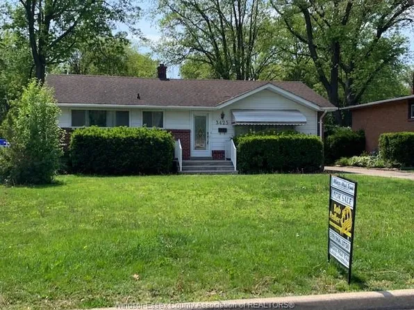 3425 Rankin Ave, Windsor, ON N9E 3C4