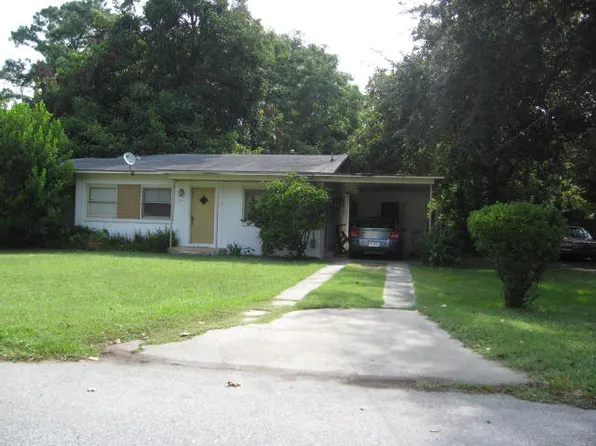 2816 Hunter St, Brunswick, GA 31520