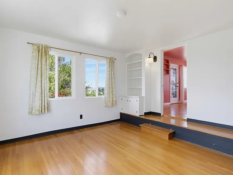 2615 Myrtle Ave — Photo 69