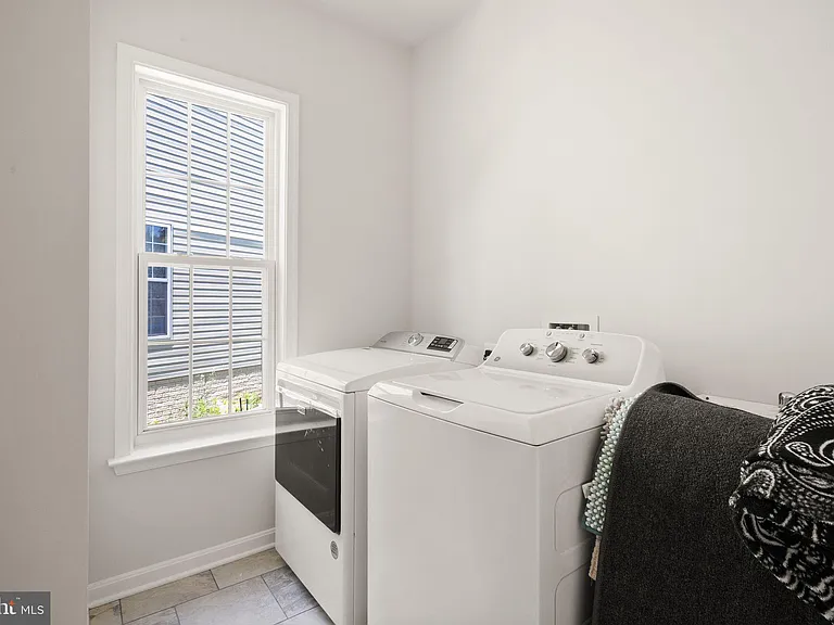 6050 Smooth Stone Pl — Photo 27